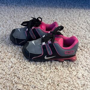 Nike shoxs toddler shoes-size 10